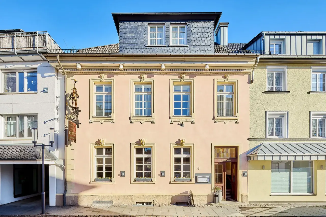 BookNoFees: Ristorante – Hotel & Restaurant Zum Ritter – Attendorn – Hotel & Ristorante Zum Ritter, foto 1