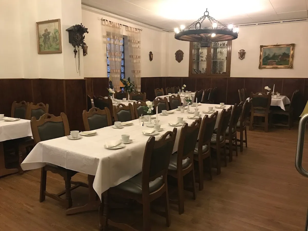 BookNoFees: Ristorante – Brambauer Hof (Nioduschewski Gasthaus) – Lünen – Brambauer Hof (Locanda Nioduschewski), foto 1