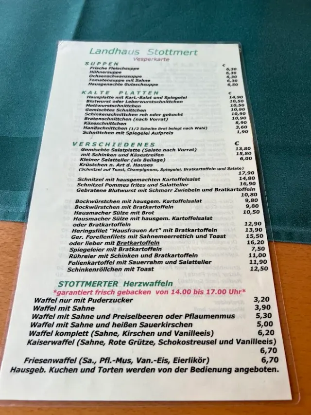 BookNoFees: Ristorante – Landhaus Stottmert – Herscheid – Casa di campagna Stottmert, foto 2