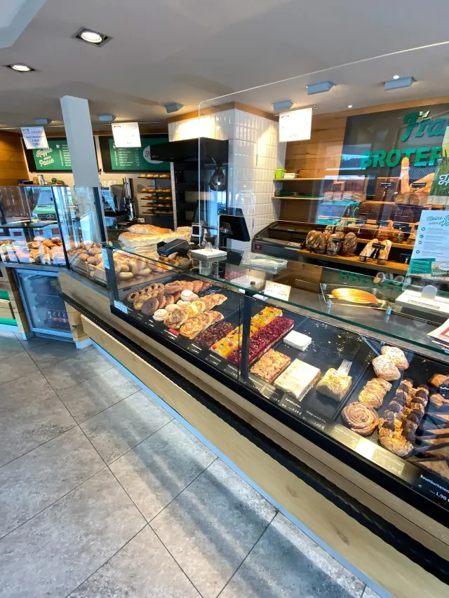 BookNoFees: Panetteria – Bäckerei Franzes – Eslohe – Panificio Franzes, foto 2