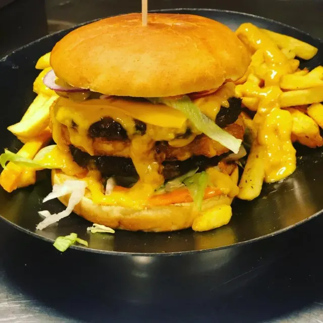 BookNoFees: Ristorante – BABAs Burger & Grillhaus – Meschede – BABAs Burger & Grillhaus, foto 2