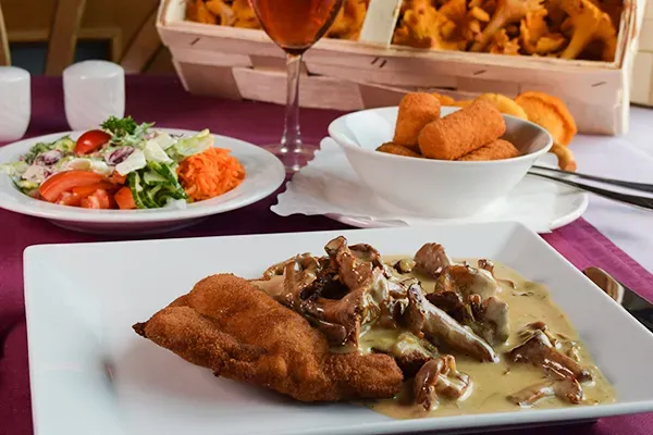 BookNoFees: Ristorante – Rübezahl-Baude – Iserlohn – Rübezahl-Baude, foto 3