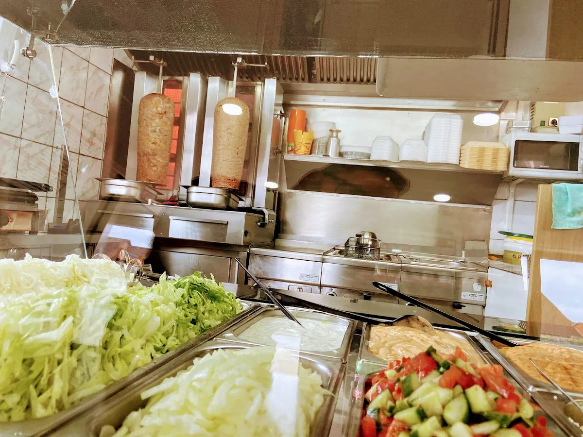 BookNoFees: Snack bar – Sümmern Döner Haus – Iserlohn – Sümmern Döner Haus, foto 1
