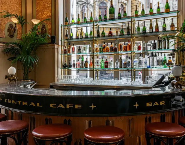 BookNoFees: Ristorante – Centrál Grand Cafe & Bar 1887 – Budapest – Centrál Grand Café & Bar 1887, foto 3
