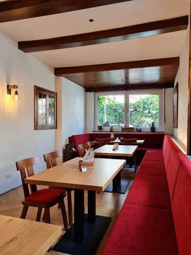 BookNoFees: Gasthaus Pilling, Altena