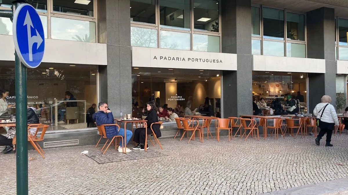 BookNoFees: Ristorante – A Padaria Portuguesa – Lisbon – La panetteria portoghese, foto 1