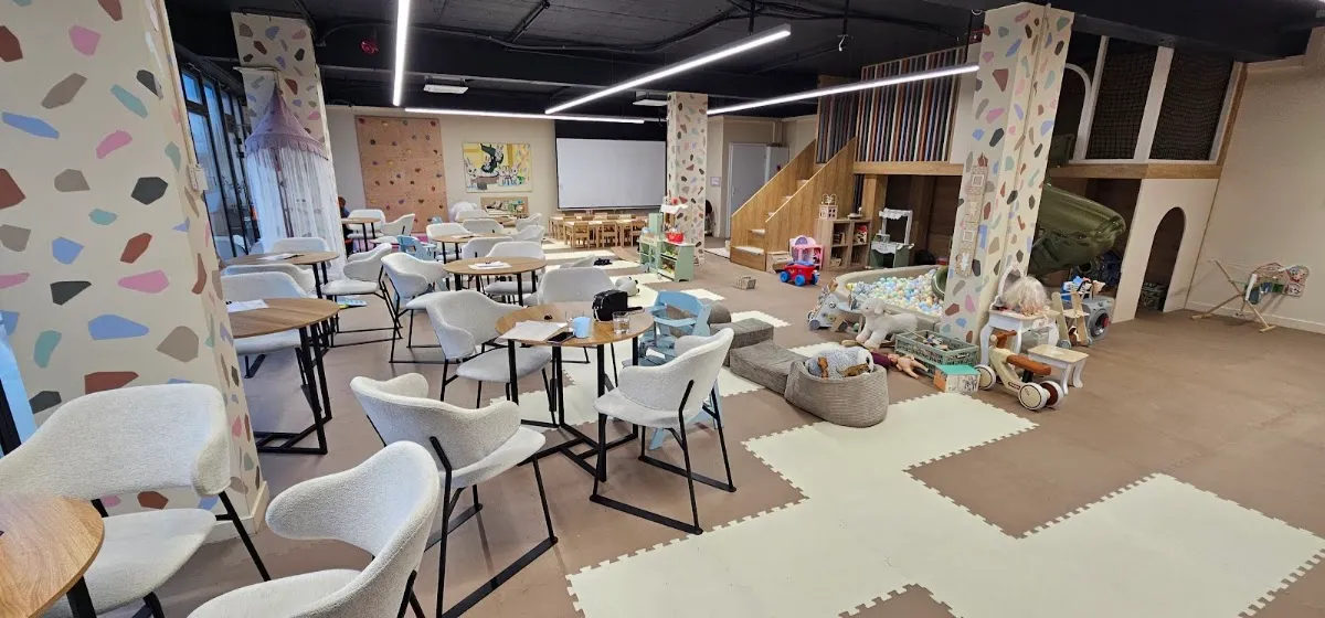 BookNoFees: Caffetteria – Bunny Kids Cafe – Bratislava – Bunny Kids Café, foto 1