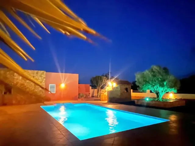 BookNoFees: casa vacanza a Triquivijate – Finca El Lomo: la vostra accogliente casa con piscina privata, Triquivijate