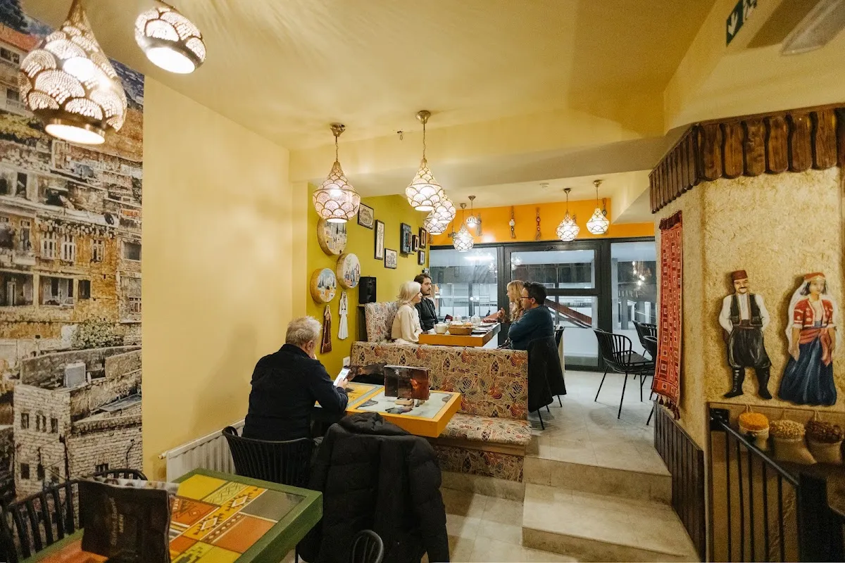 BookNoFees: Ristorante – Al Yasmin – Ljubljana – Il Gelsomino, foto 1