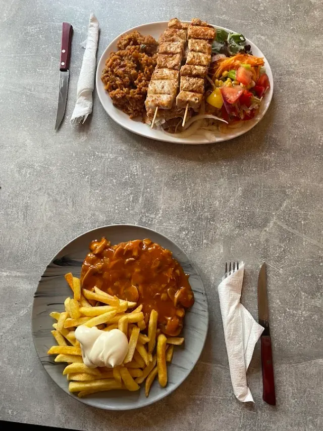 BookNoFees: Snack bar – Hüttengrill – Geseke – Griglia da rifugio, foto 2