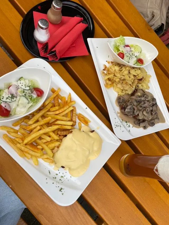 BookNoFees: Ristorante – Café zur Burg – Altena – Caffetteria “Zur Burg”, foto 3