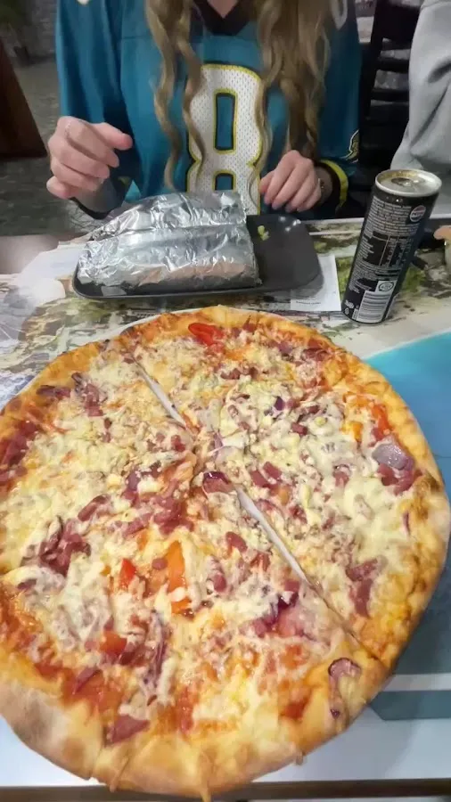 BookNoFees: Snack bar – Jakos Ravintola & Pizzeria – Helsinki – Ristorante e Pizzeria Jakos, foto 3