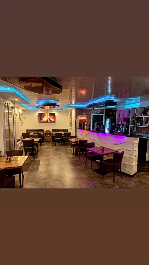 BookNoFees: Ristorante – La Pizza Noemi – Balve – La Pizza Noemi, foto 1