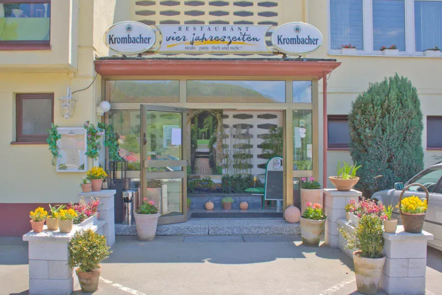 BookNoFees: Ristorante – Restaurant Vier Jahreszeiten – Werdohl – Ristorante Vier Jahreszeiten, foto 1