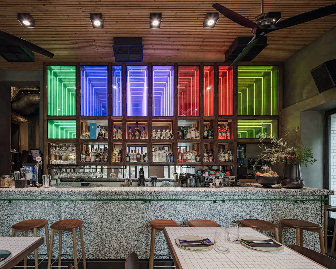 BookNoFees: Ristorante – Malconi's – Athens – Malconi's, foto 1