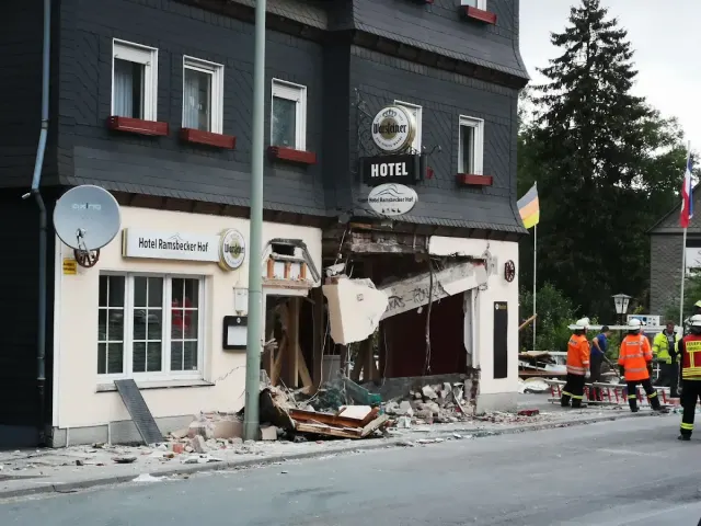 BookNoFees: Ristorante – Hotel-Restaurant Ramsbecker Hof – Bestwig – Hotel-Ristorante Ramsbecker Hof, foto 2