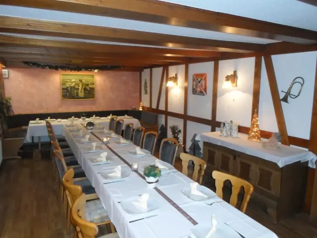 BookNoFees: Ristorante – Gasthof-Pension Zum Adler – Medebach – Locanda-Pensione Zum Adler, foto 3