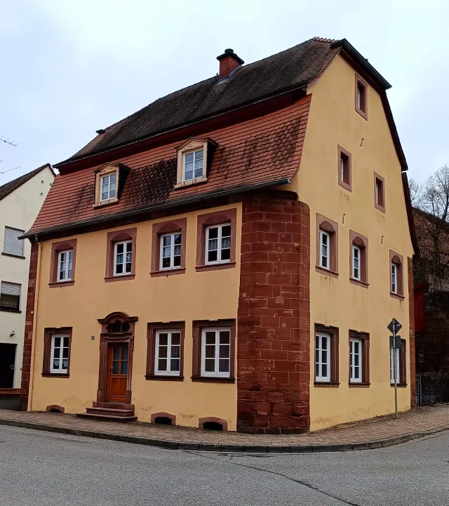 BookNoFees: Appartamento vacanze presso il monastero - 14 posti letto – Hornbach