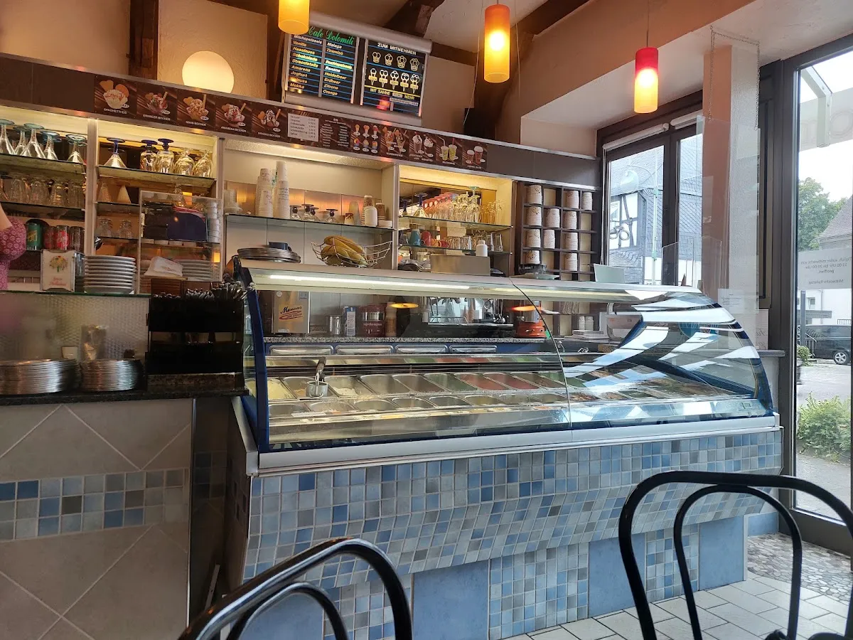 BookNoFees: Ristorante – Eiscafé Dolomiti – Eslohe – Eiscafé Dolomiti, foto 1