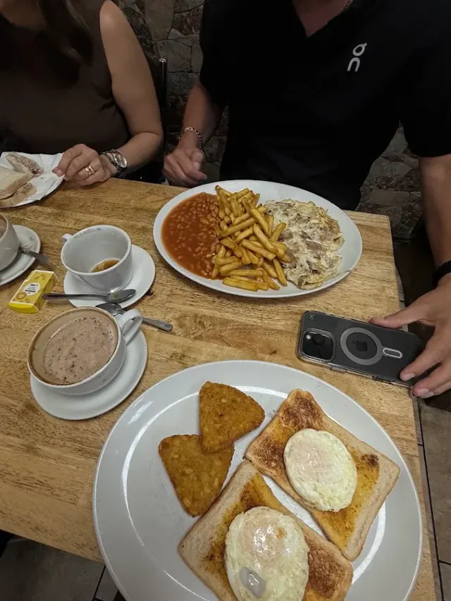 BookNoFees: Caffetteria – Bankside Cafe – London – Bankside Cafe, foto 2