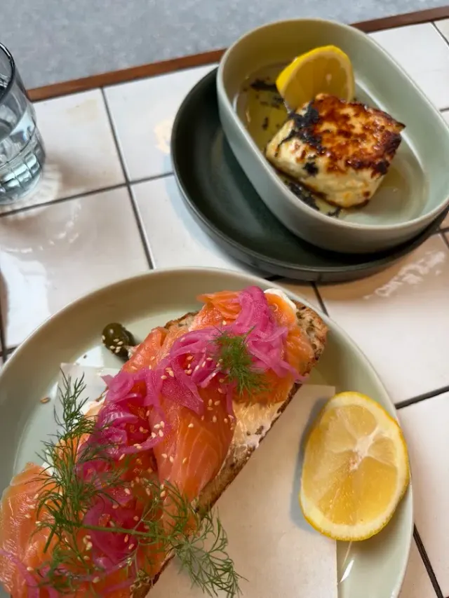 BookNoFees: Caffetteria – Beard Park Cafe – Helsinki – Beard Park Cafe, foto 2