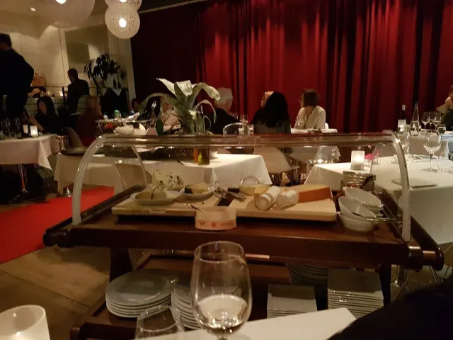 BookNoFees: Ristorante – Brasserie Mares – Oslo – Brasserie Mares, foto 3