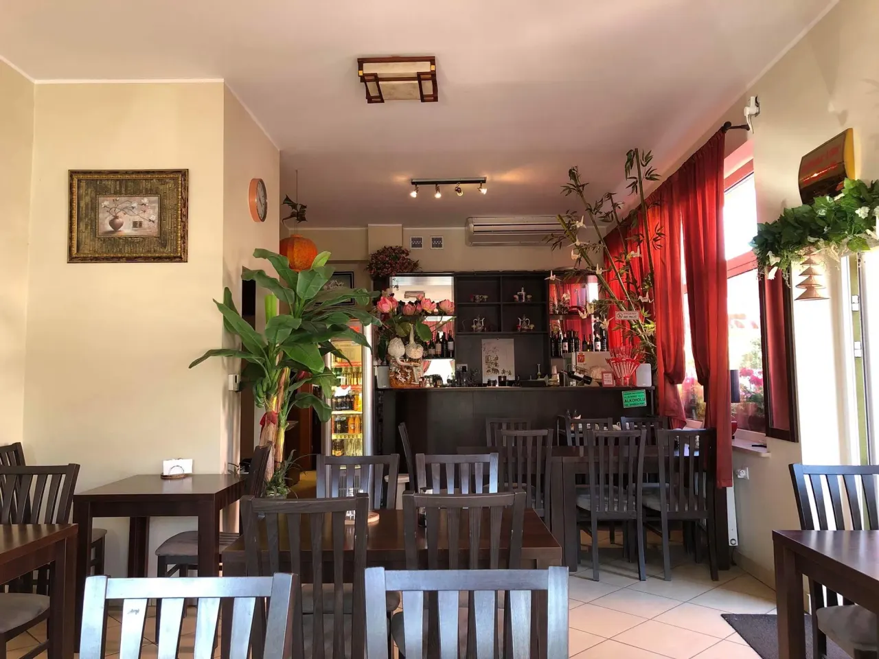 BookNoFees: Ristorante – A Chau – Warsaw – E chiudi, foto 1