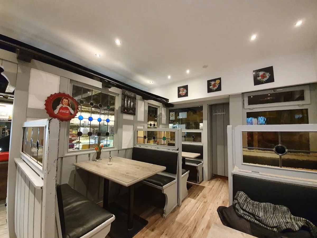 BookNoFees: Snack bar – Hähnchen Schmitz – Schwelm – Pollo Schmitz, foto 1