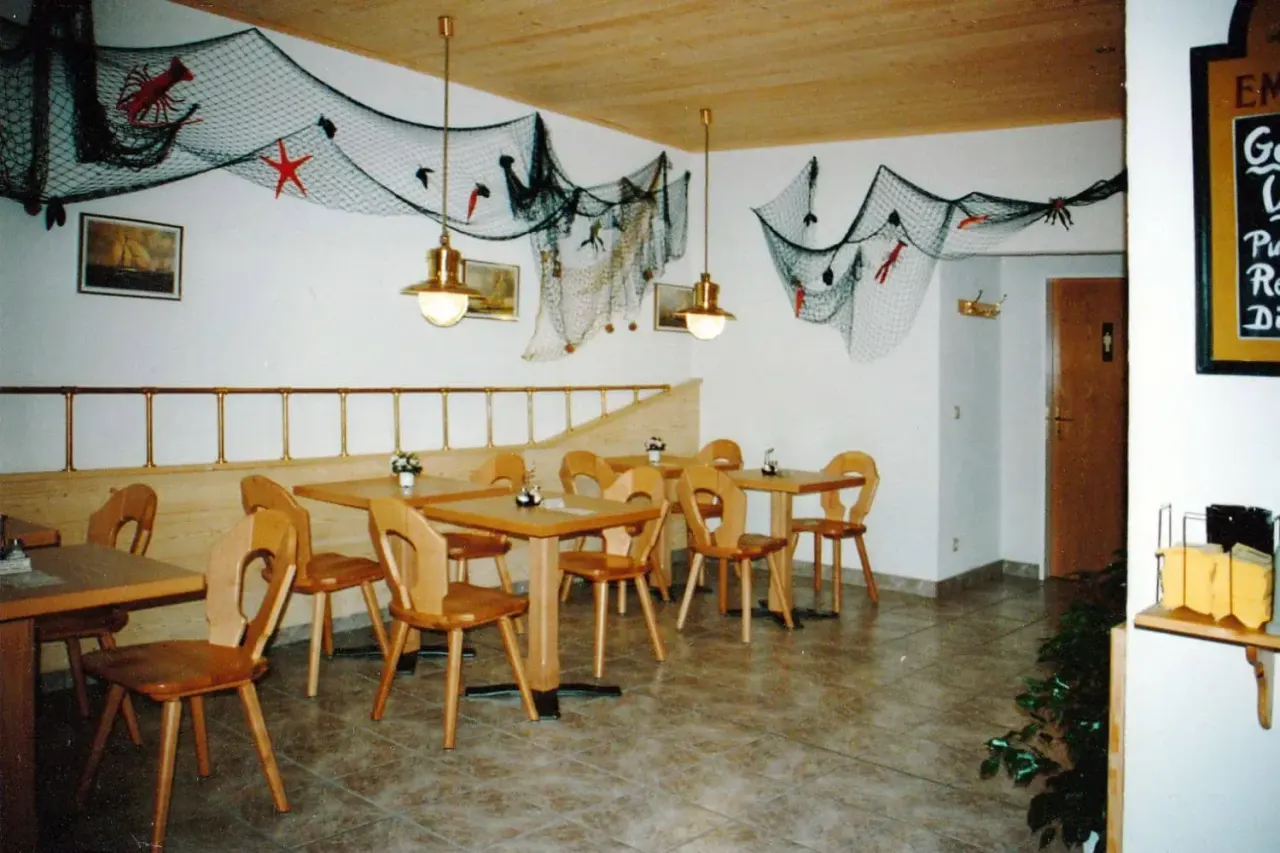 BookNoFees: Ristorante – Fischrestaurant Hansekogge – Attendorn – Ristorante di pesce Hansekogge, foto 1