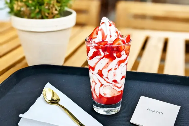 BookNoFees: Gelato – Märcheneis – Plettenberg – Gelato fiabesco, foto 2