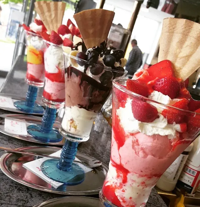 BookNoFees: Ristorante – Eiscafé Crema – Unna – Eiscafé Crema, foto 2