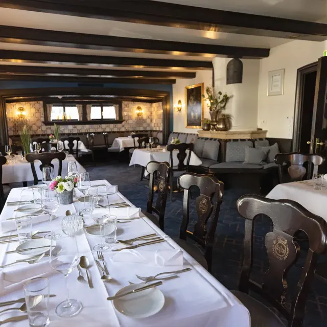 BookNoFees: Ristorante – Warsteiner Brauhaus Domschänke – Warstein – Birreria Warsteiner – Domschänke, foto 3
