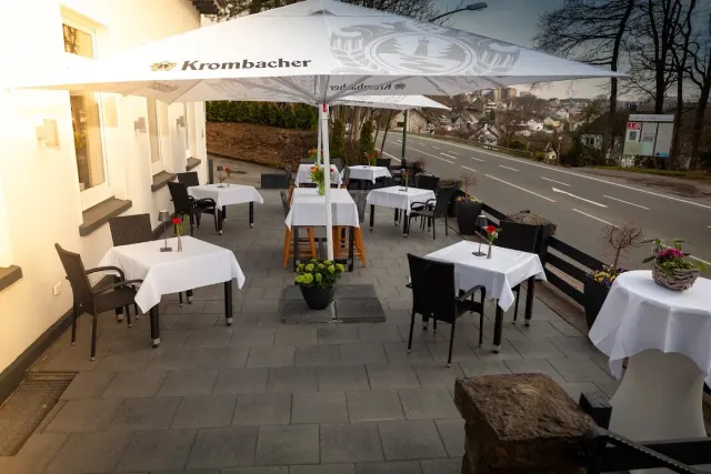 BookNoFees: Heerwiese Restaurant, Lüdenscheid
