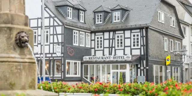 BookNoFees: Hotel Starke, Brilon