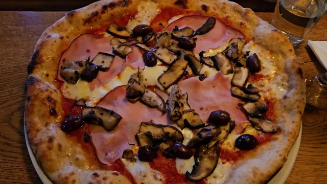 BookNoFees: Ristorante – Alfons Pizza – Helsinki – Alfons Pizza, foto 2