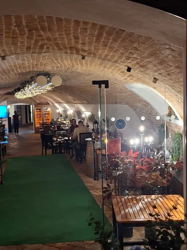 BookNoFees: Ristorante – Bharat & Bakchus – Bratislava – L'India e Bacco, foto 2