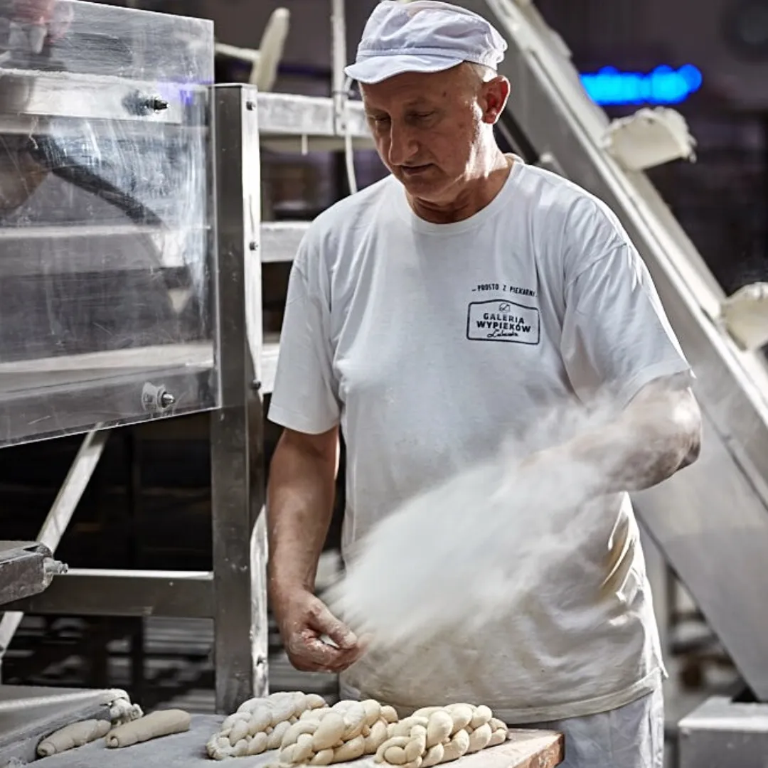 BookNoFees: Panetteria – Galeria Wypieków Lubaszka – Warsaw – Galleria dei prodotti da forno di Lubaszka, foto 1