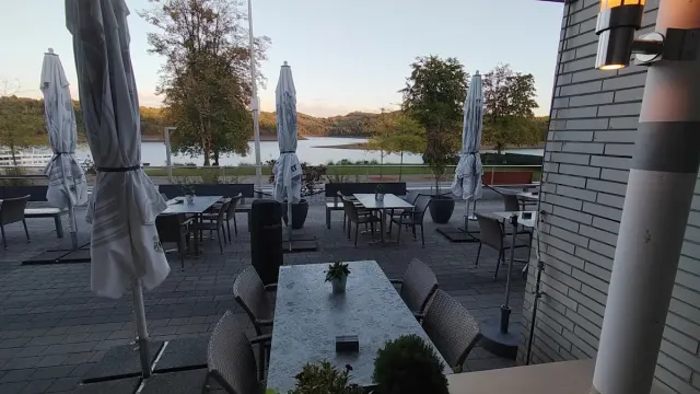 BookNoFees: Ristorante – See-Terrassen Gaststätte Restaurant – Olpe – Ristorante con terrazze sul lago, foto 3