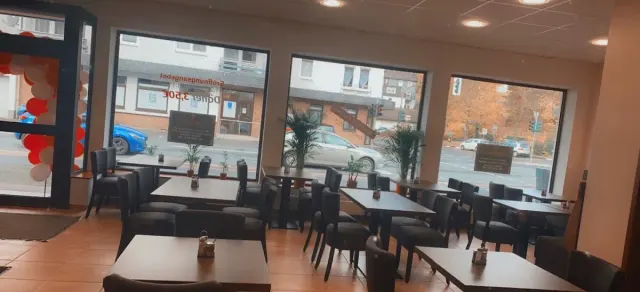 BookNoFees: Ristorante – Flecker Kebabhaus – Freudenberg – Flecker Kebabhaus, foto 3