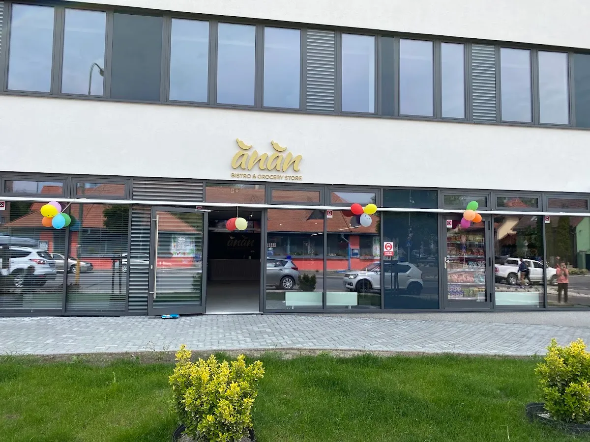 BookNoFees: Ristorante – ĂNĂN – Bratislava – MANGIARE MANGIARE, foto 1