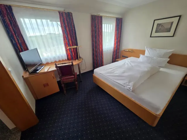 BookNoFees: Ristorante – Albus Panoramahotel – Olpe – Albus Panoramahotel, foto 3