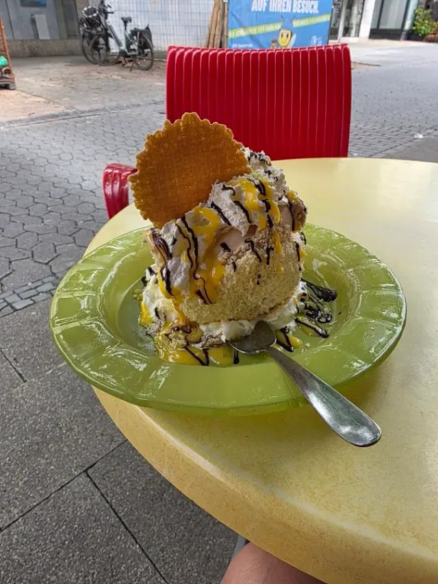 BookNoFees: Ristorante – Eiscafé Da Rosa – Werl – Eiscafé Da Rosa, foto 2