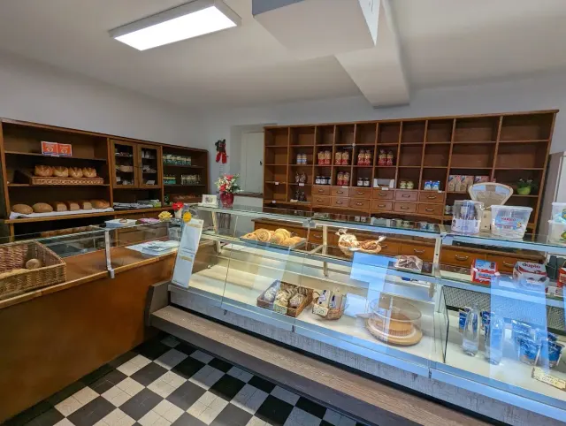 BookNoFees: Ristorante – Buddeus Wilhelm Bäckerei – Anröchte – Panificio Buddeus Wilhelm, foto 2
