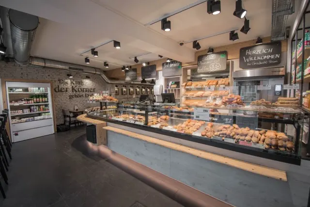BookNoFees: Gradwohl, Vienna