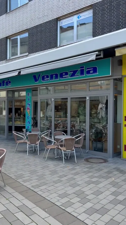 BookNoFees: Ristorante – Eiscafé Venezia – Meschede – Eiscafé Venezia, foto 3