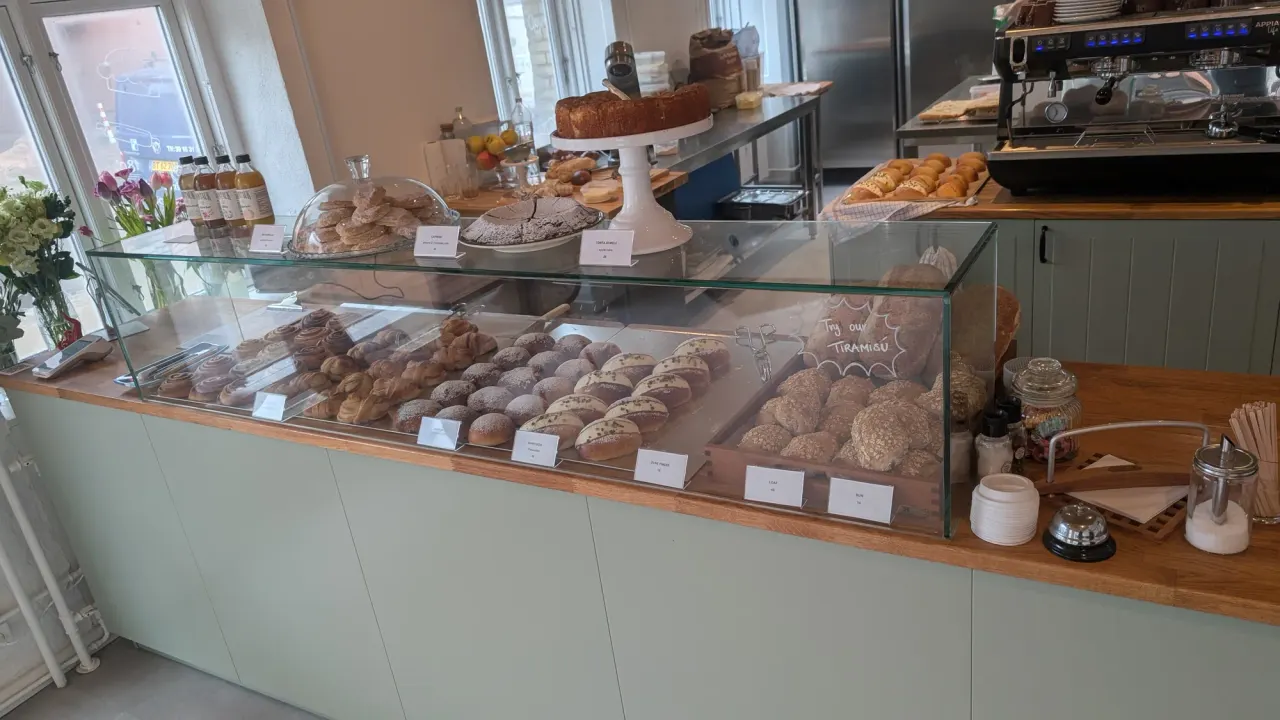 BookNoFees: Panetteria – 180gradi – Copenhagen – 180gradi, foto 1