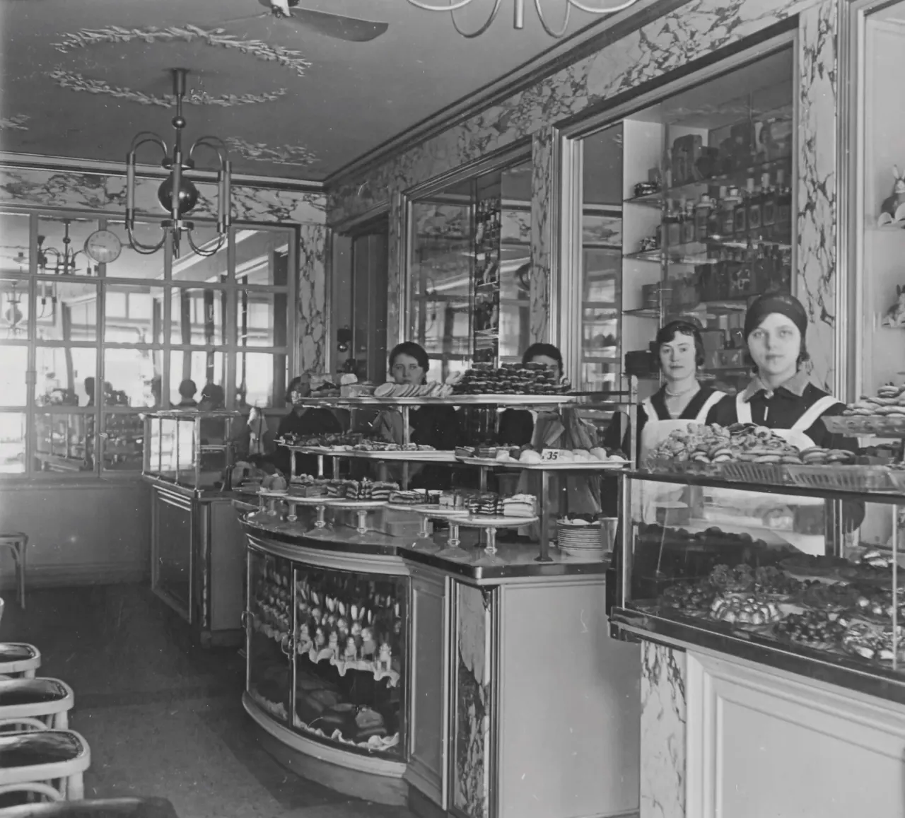 BookNoFees: Caffetteria – Aida – Vienna – Aida, foto 1