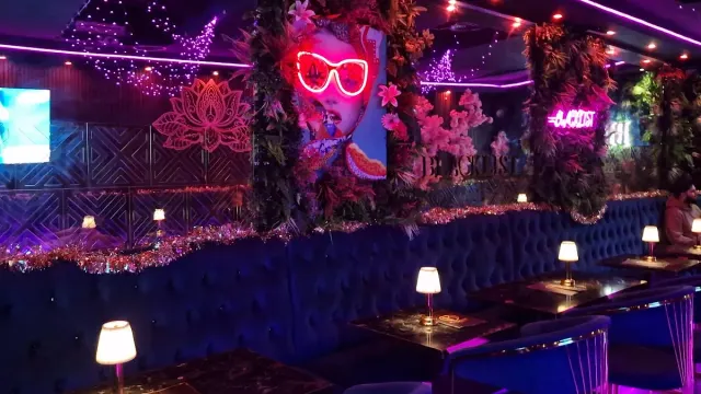 BookNoFees: Ristorante – Blacklist Lounge – London – Blacklist Lounge, foto 3
