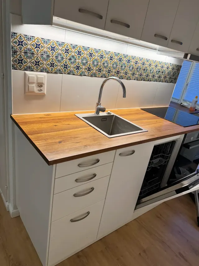 BookNoFees: Tranquillo appartamento con una camera da letto e cucina completamente attrezzata – Horn