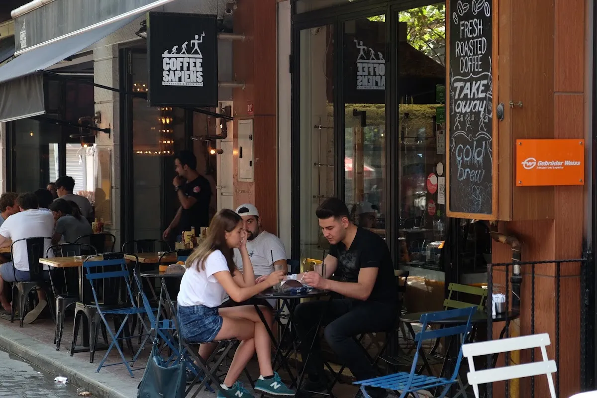 BookNoFees: Caffetteria – Coffee Sapiens – Istanbul – Coffee Sapiens, foto 1